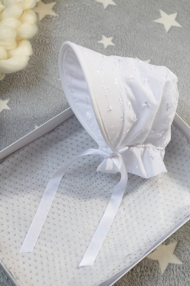 White Lace & Ribbon Tie Bonnet